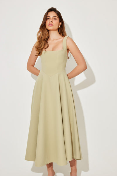 Amelia| Vestido Midi Flowy Atemporal